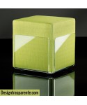 Sgabello in plexiglass trasparente