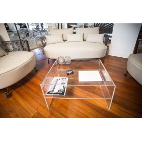 Acrylic side table W40 cm coffee table with transparent shelf.