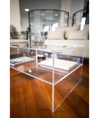 Acrylic side table W35 cm coffee table with transparent shelf.