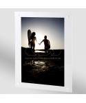 OFFERTA Cornice a giorno 49xH37 cm in plexiglass con viti trasparenti.