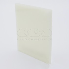Lastra plexiglass bianco avorio crema chiaro 771 acridite su misura.