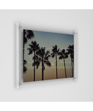 OFFERTA Cornice a giorno 25xH31,9  in plexiglass con viti trasparenti.