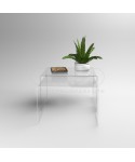 Set tavoli 70x25h50 e 65x25h40  impilabili in plexiglass trasparente