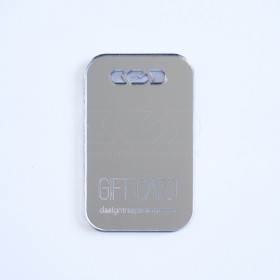 Gift Card in plexiglass oro o argento un regalo elegante e raffinato.