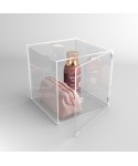 Floor showcase cube cm 25 transparent acrylic display case.
