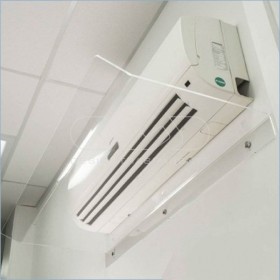 Deflector de aire acondicionado 70 cm de metacrilato blanco.