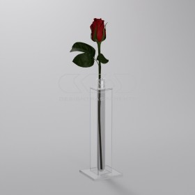Vaso monofiore in plexiglass trasparente minimalista ed elegante.