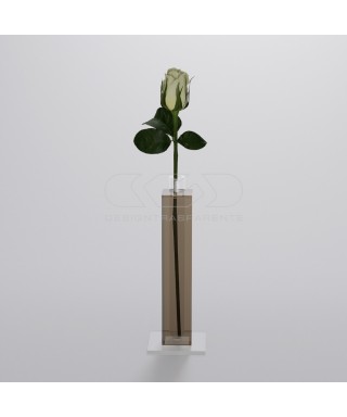 Florero monofloral de metacrilato marrón transparente minimalista.