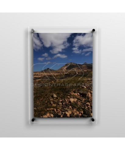 Cornice a giorno cm 20 con pannelli in plexiglass e distanziali.