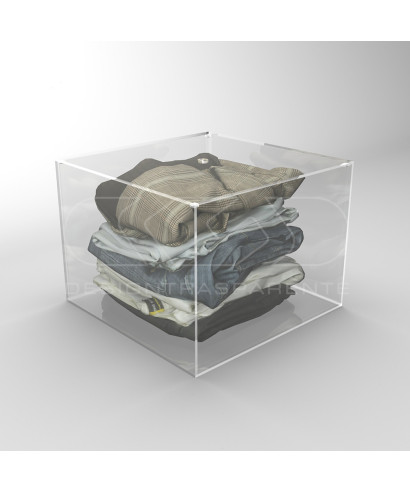 Transparent acrylic container box 30x30 cm in various heights.