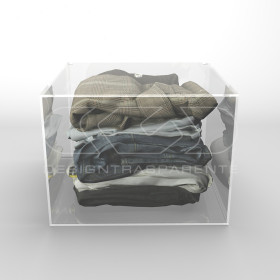Caja contenedora de metacrilato transparente de 30x30 varias alturas.