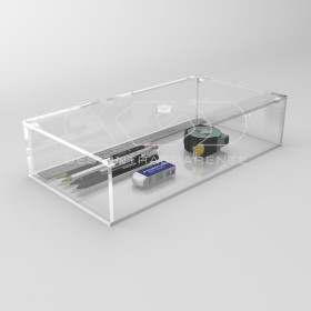 Scatola contenitore cm 80x10 in plexiglass trasparente varie altezze.