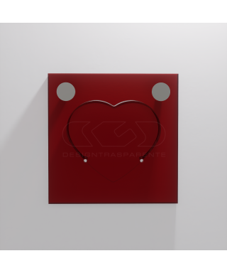 Gancio appendiabiti da muro Cuore in plexiglass rosso trasparente.