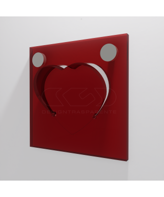 Gancio appendiabiti da muro Cuore in plexiglass rosso trasparente.