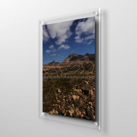 Frame cm 40 with acrylic panels and spacers.