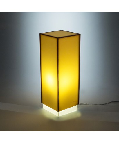 Condom bronzo lampada da tavolo e comodino in plexiglass colorato