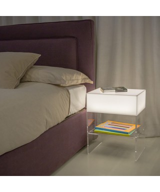 Comodino L30 Tavolino luminoso con ripiano portaoggetti in plexiglass.