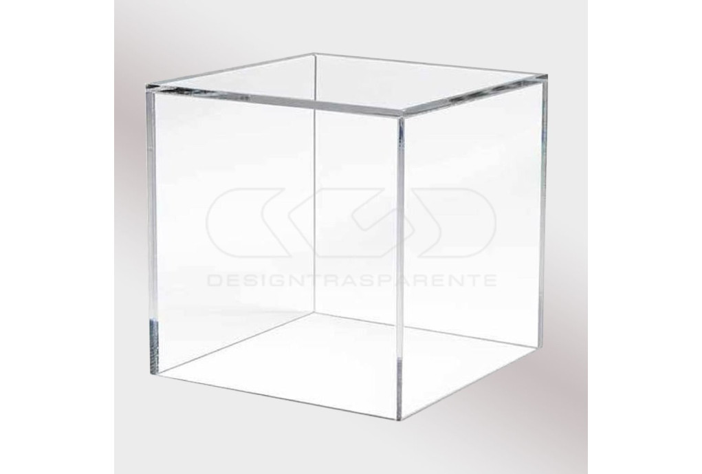 Acrylic Display Box And Covers In